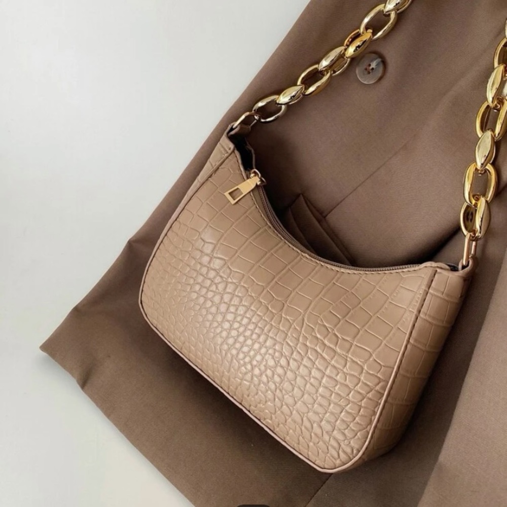 NWOT crocodile embossed chain baguette bag